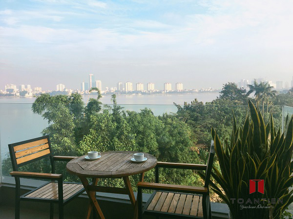 Những căn hộ view hồ Tây hút khách châu Âu ở Hà Nội