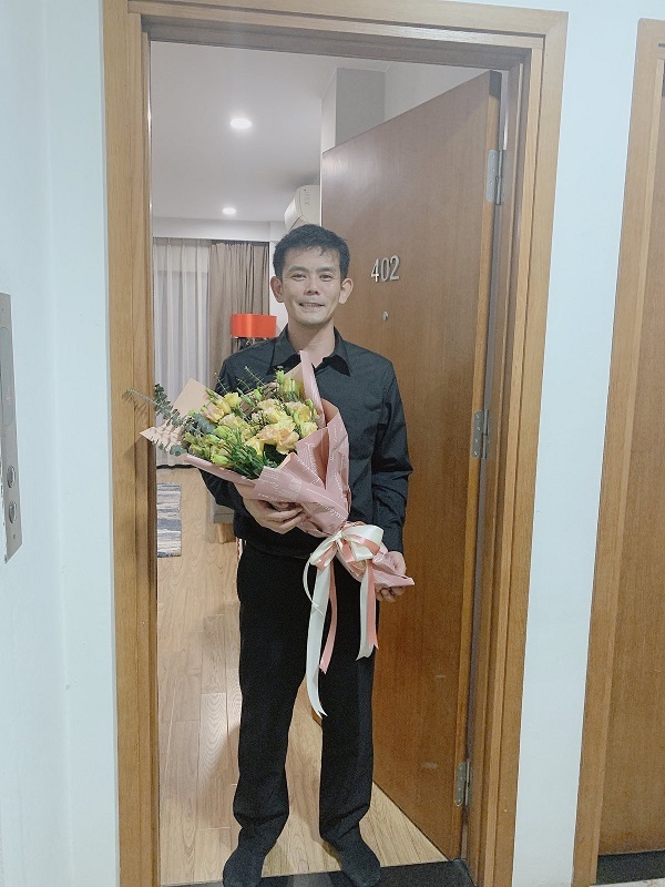 Toan Tien Housing tặng quà sinh nhật cho khách sinh tháng 3