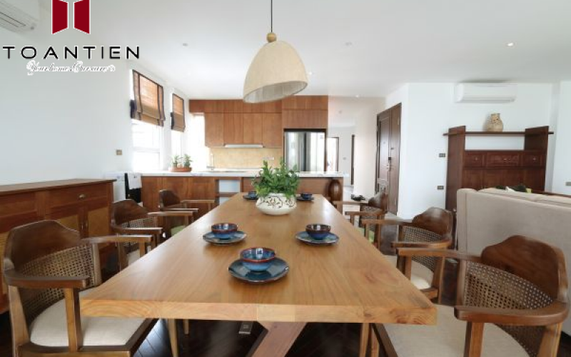 Visit the most desirable model four-bedroom apartment in Tay Ho area