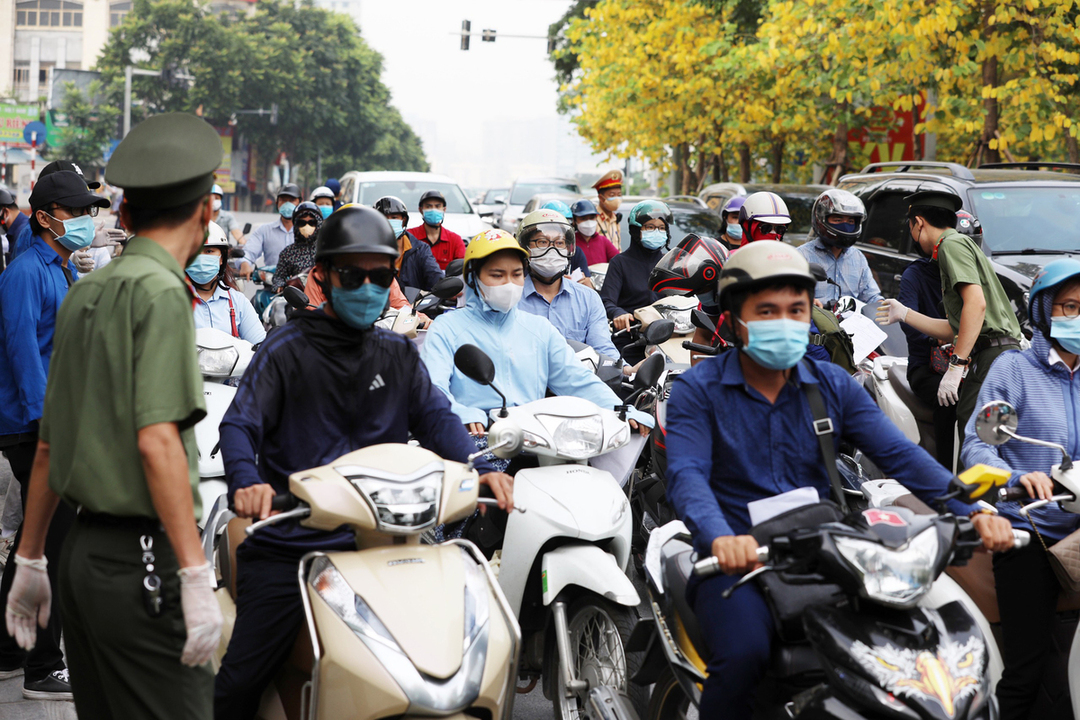 Some crowded situation on the street